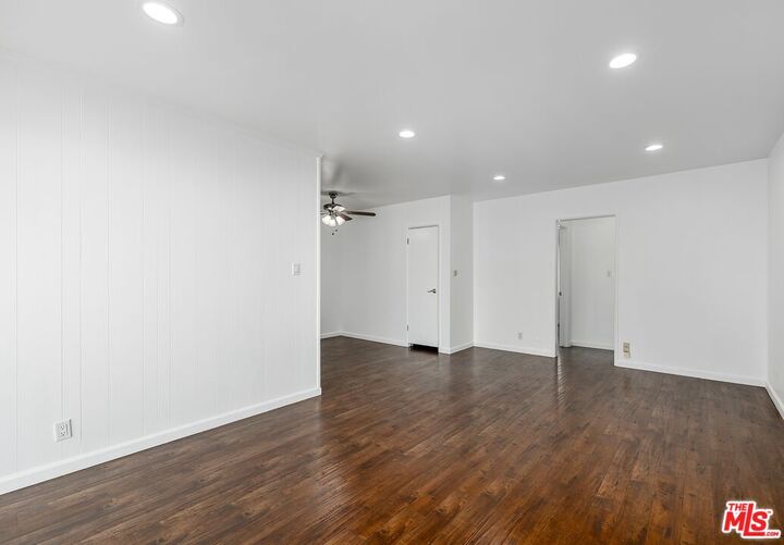 Property Photo:  7550 Fountain Ave, Unit 8  CA 90046 