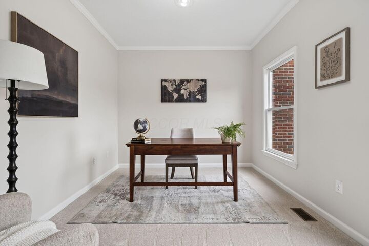 Property Photo: 9251 Din Eidyn Drive OH 43017