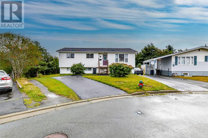 Property Photo:  20 Harnum Crescent  NL A1N 2C6 