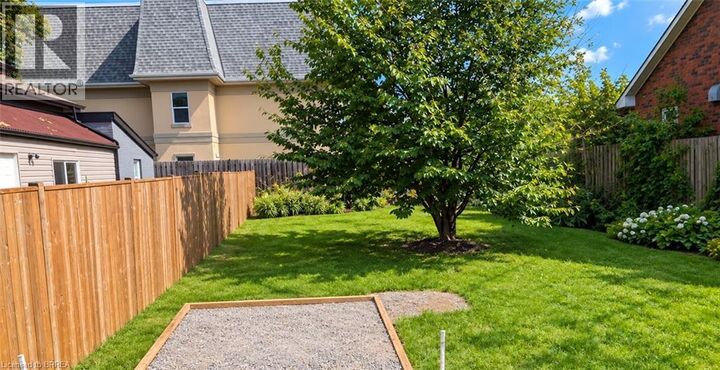 Property Photo:  106 Catharine Avenue  ON N3T 1X9 
