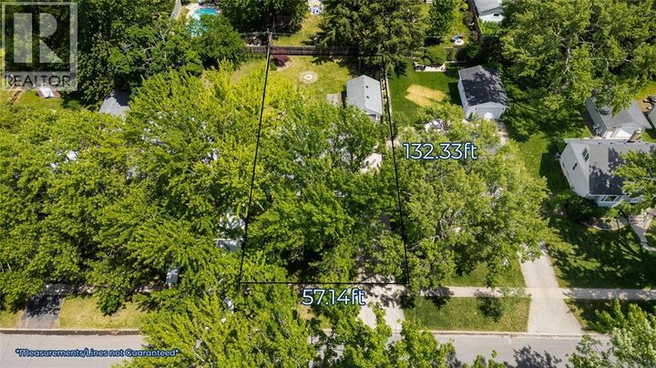 Property Photo:  952 Woodland Avenue  ON N7V 3W8 