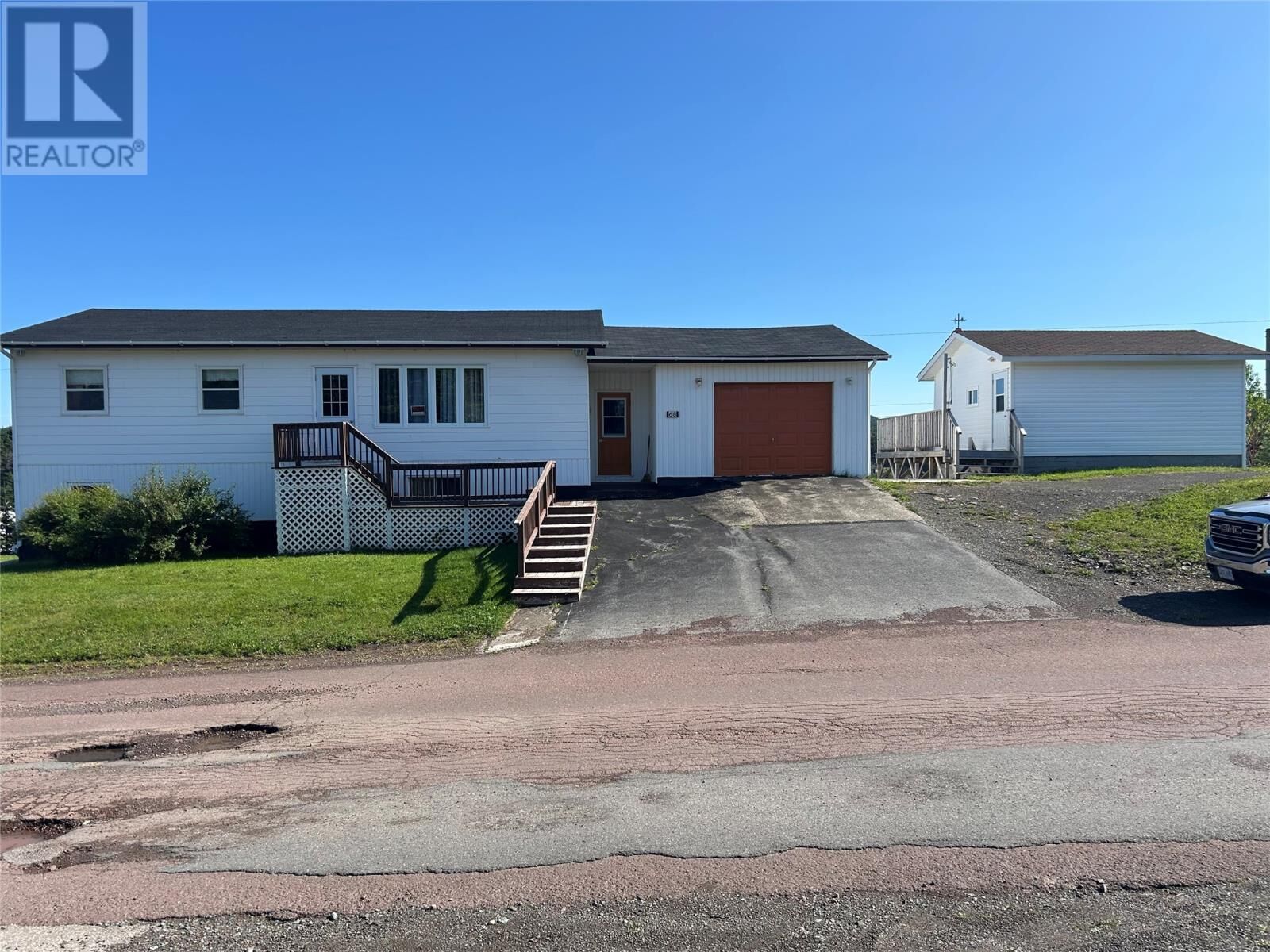 Property Photo:  68 Main Street  NL A0H 1T0 
