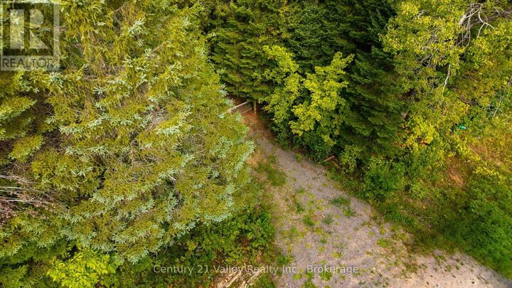Property Photo:  1998 Matawatchan Road  ON K0J 2R0 