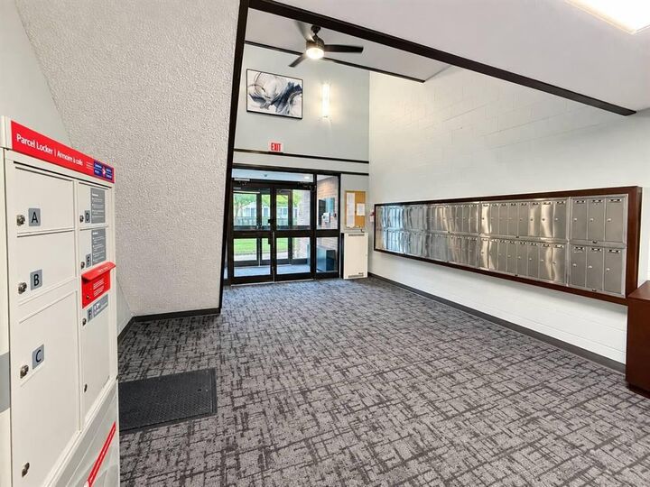 Property Photo: 193 Victor Lewis Drive MB R3P 2A3