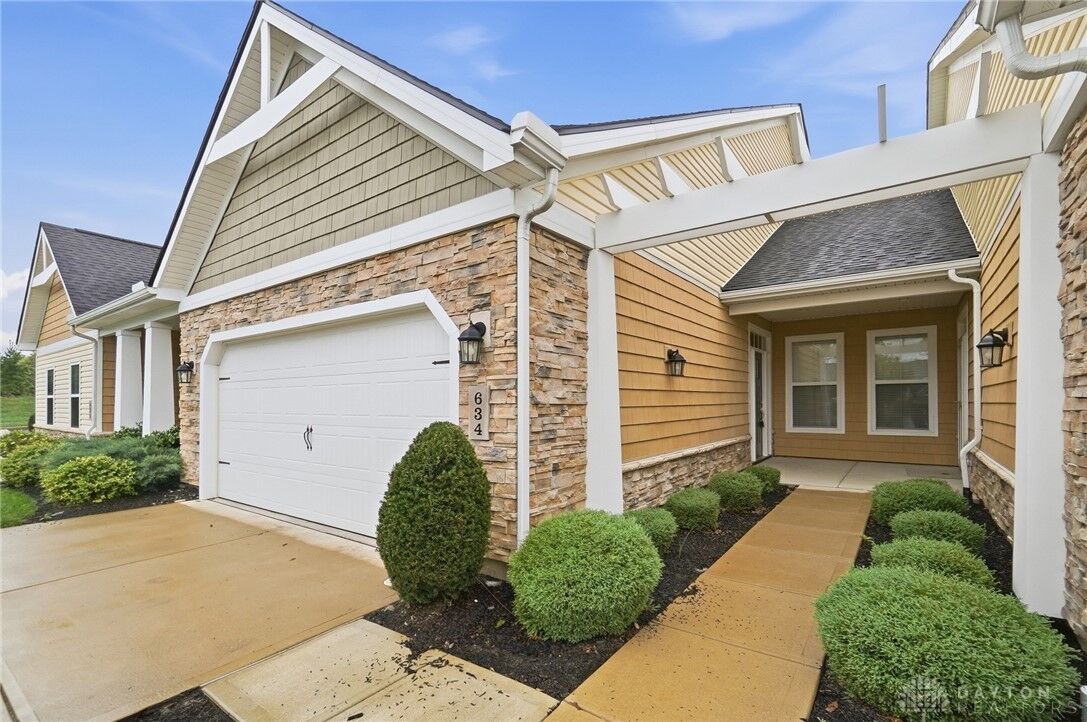Property Photo:  634 Anchor Court  OH 45430 
