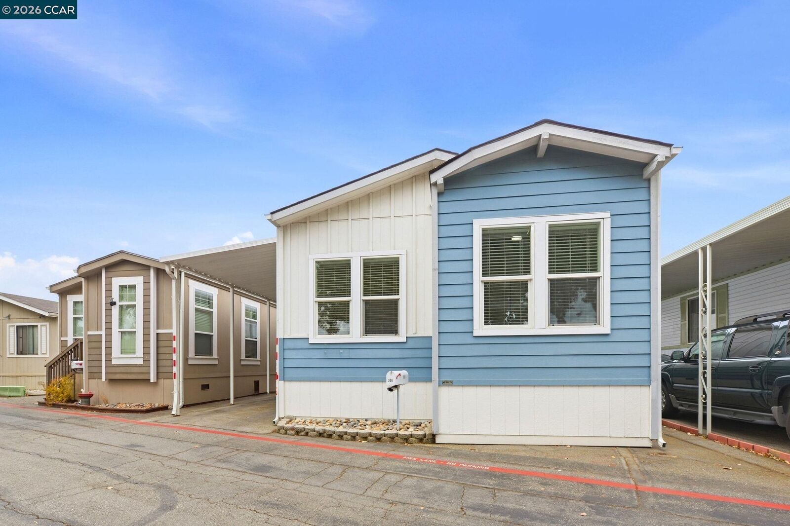 Property Photo:  3015 E Bayshore Rd 306  CA 94063 