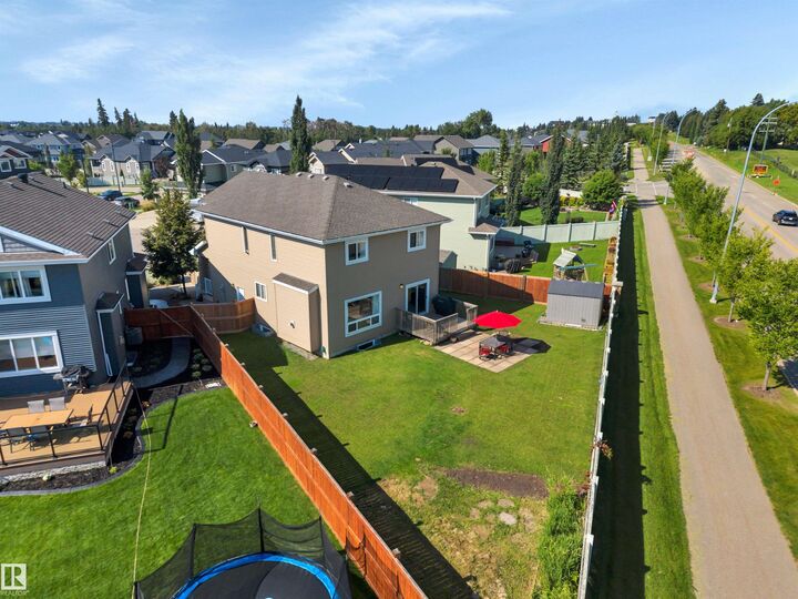 Property Photo:  3910 49 Avenue  AB T4X 1Y8 