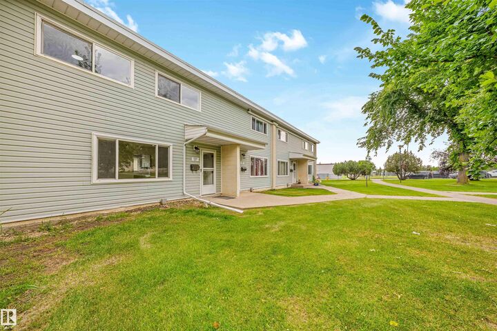 Property Photo:  13309 89A Street NW  AB T5E 3L2 