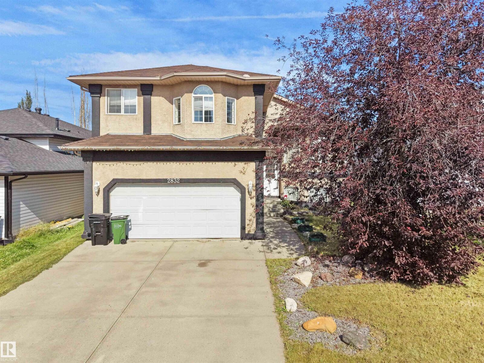 Property Photo:  2832 36B Avenue NW  AB T6T 1N4 