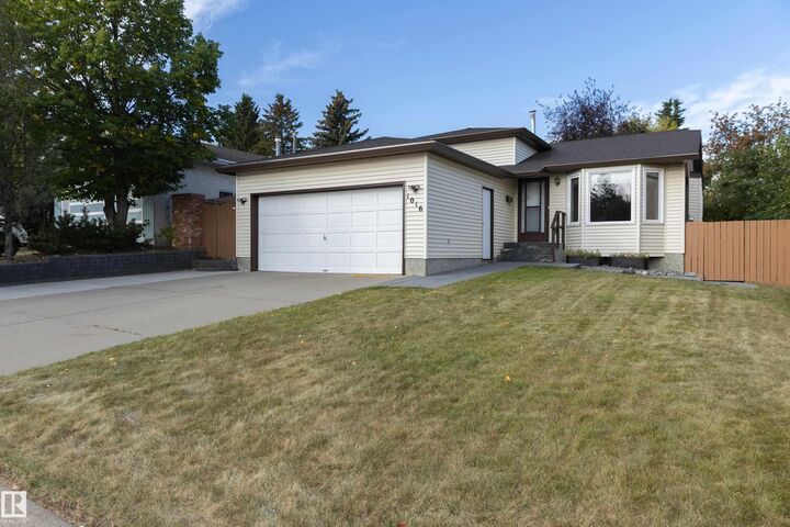 Property Photo:  1016 48 Street NW  AB T6L 4C4 
