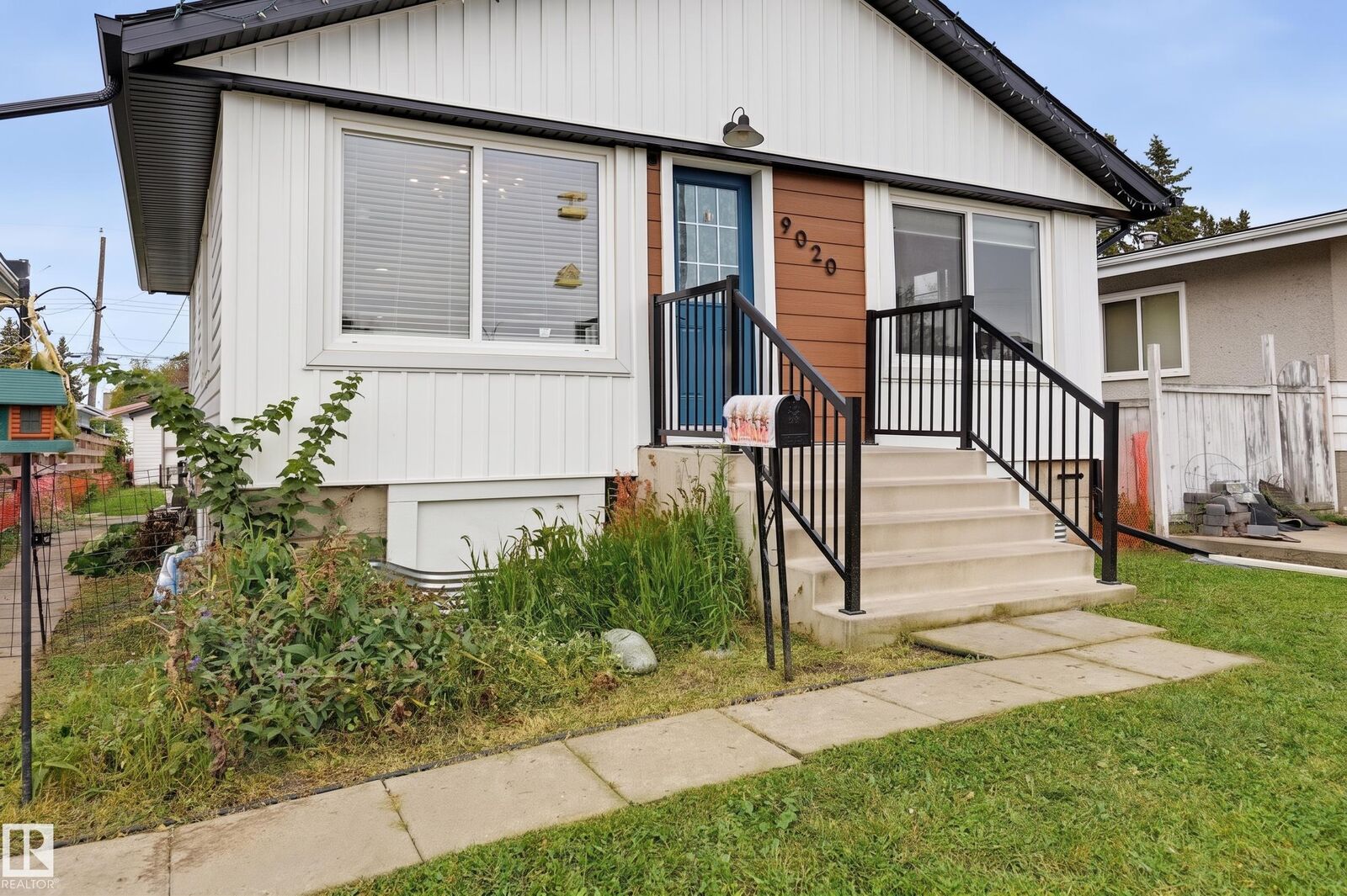 Property Photo: 9020 152 Street NW AB T5R 1M3