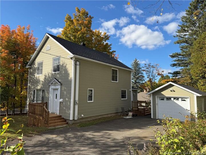 Photo de la propriété:  25 Park Street  NB E3V 1Y8 