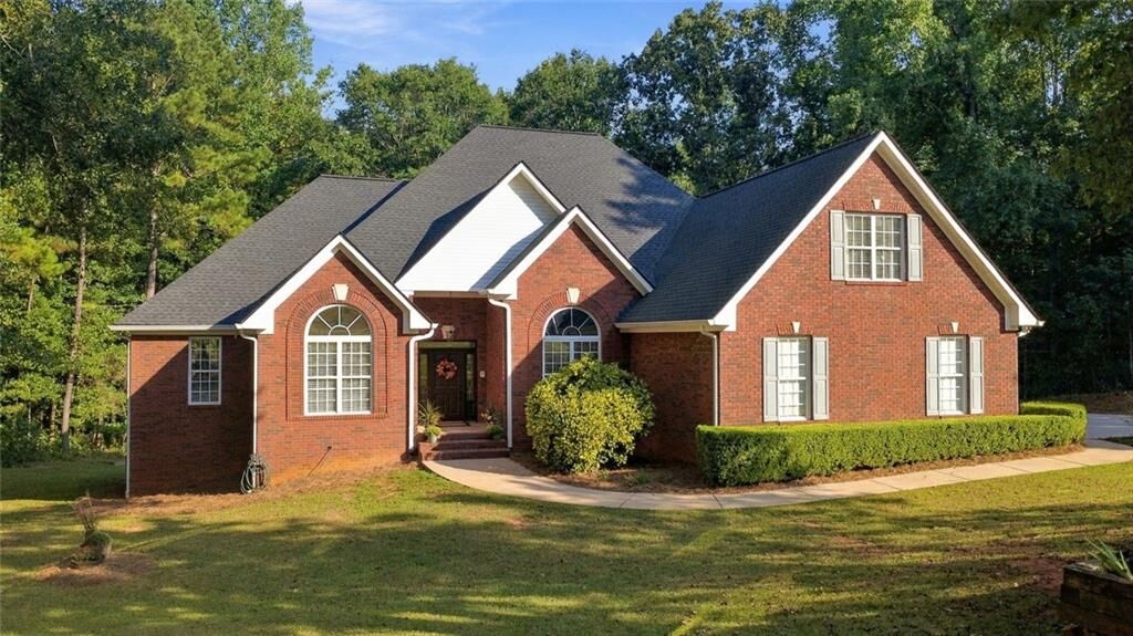 Property Photo:  3857 Willow Bend Drive SW  GA 30281 