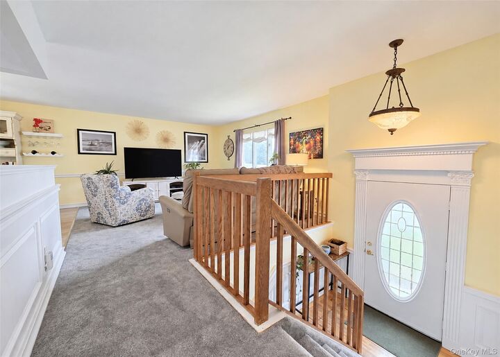 Property Photo:  167 Glenmere Way  NY 11741 
