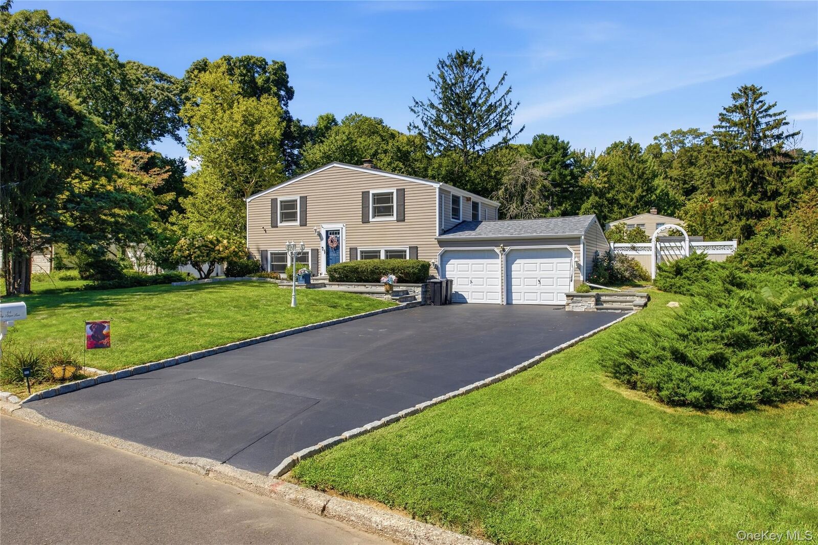 Property Photo: 44 Ivy League Lane NY 11790