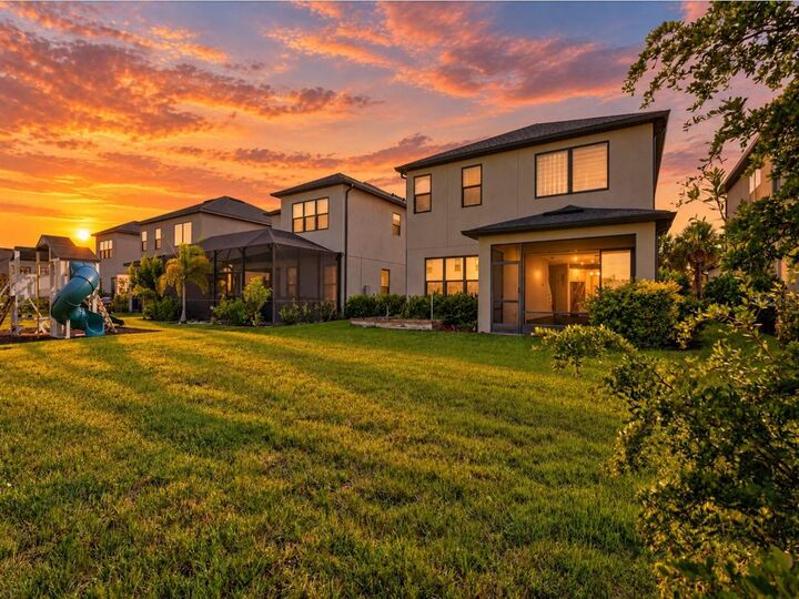 Property Photo:  15233 Shady Palms Lane  FL 34275 