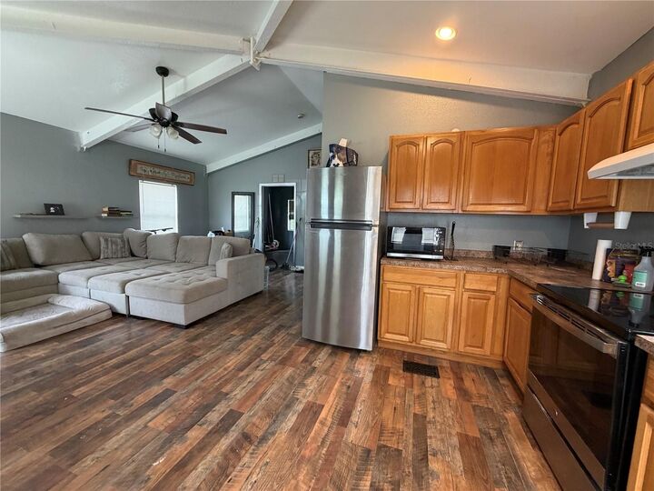 Property Photo:  408 W Palmetto Street  FL 34266 