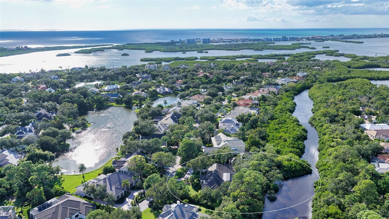 Property Photo:  324 Osprey Point Drive  FL 34229 