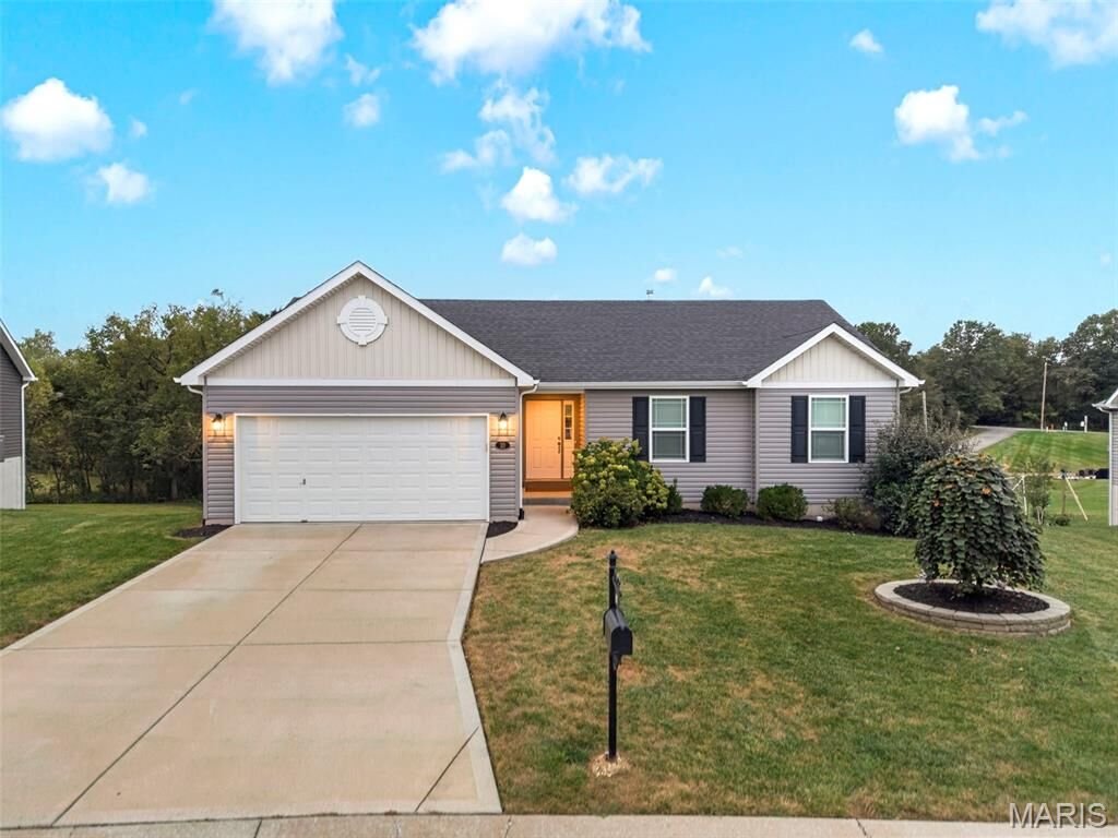 Property Photo: 10 Majestic Lakes Court MO 63362