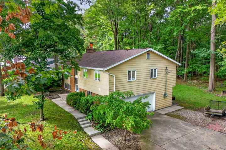 Property Photo: 991 Cheboygan Drive MI 49445