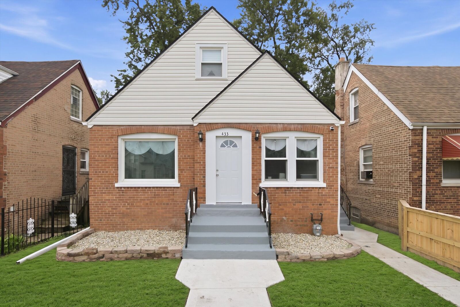 Property Photo: 433 W 100th Street IL 60628