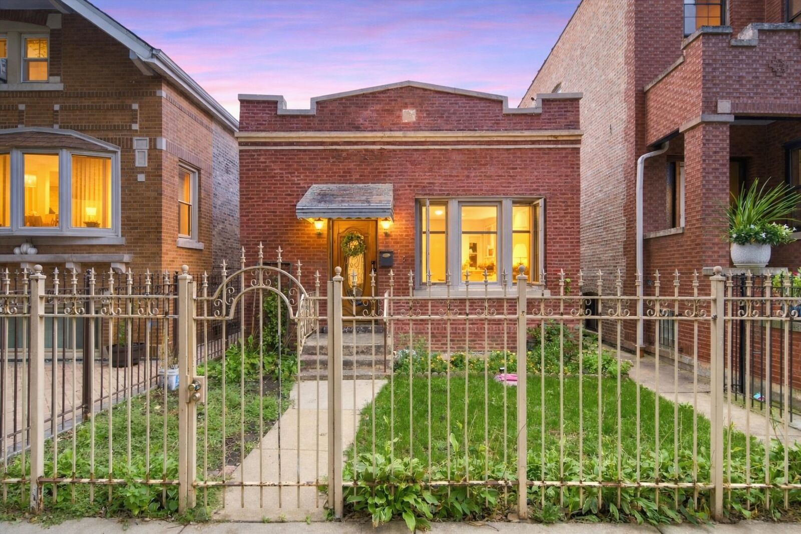 Property Photo: 2851 S Kildare Avenue IL 60623