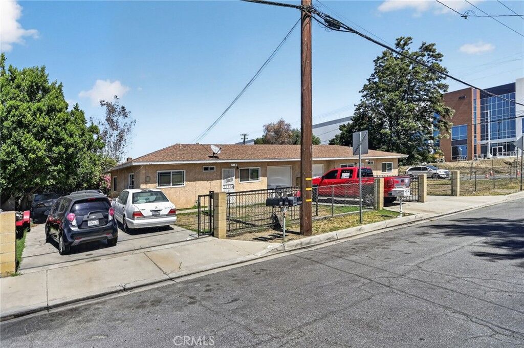 Property Photo: 14688 Washington Drive CA 92335