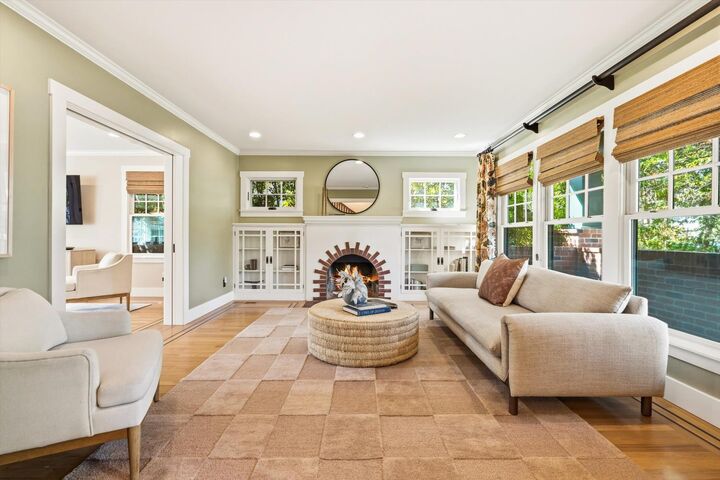 Property Photo: 1709 37th Street CA 95816