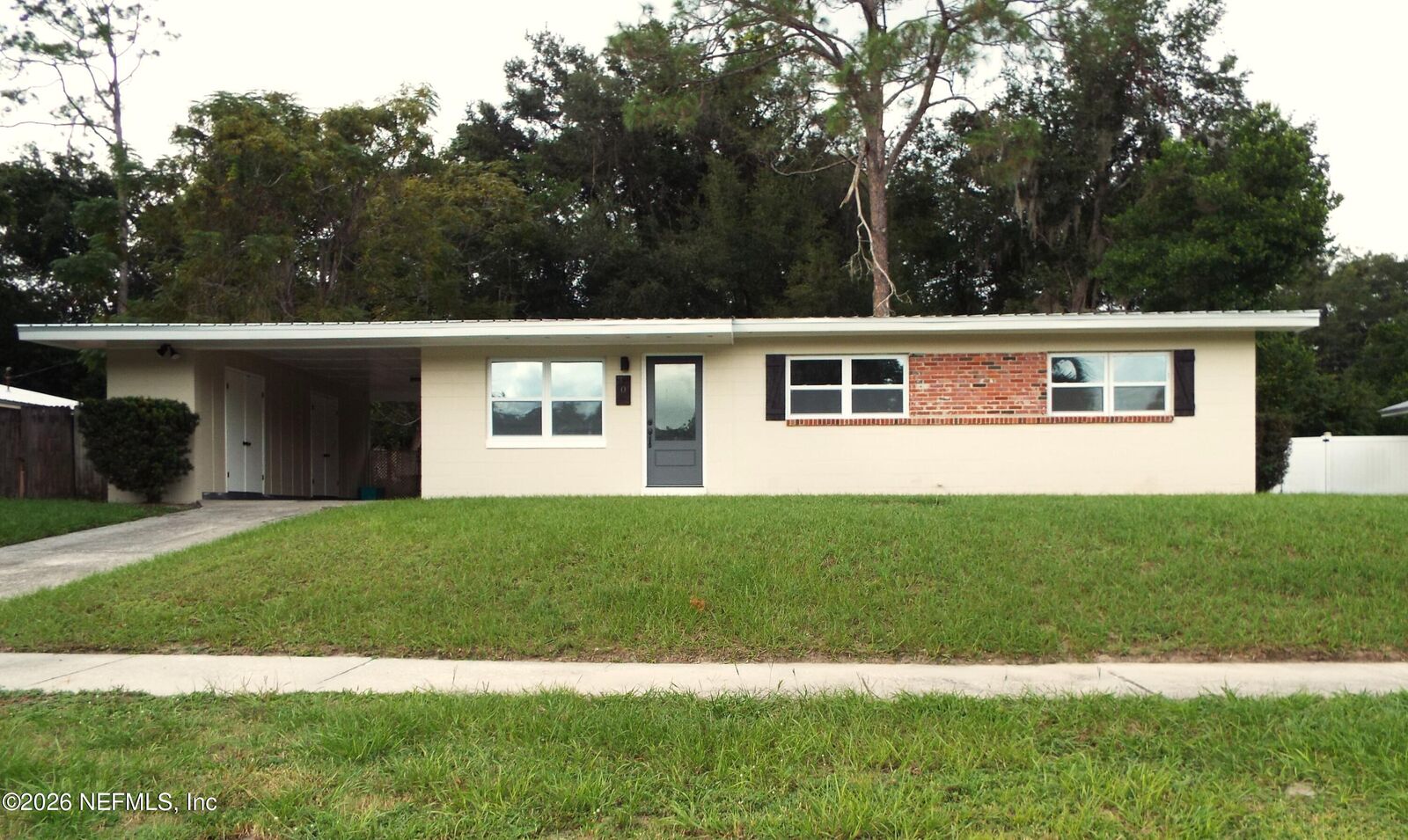 Property Photo:  302 Belmont Drive  FL 32177 