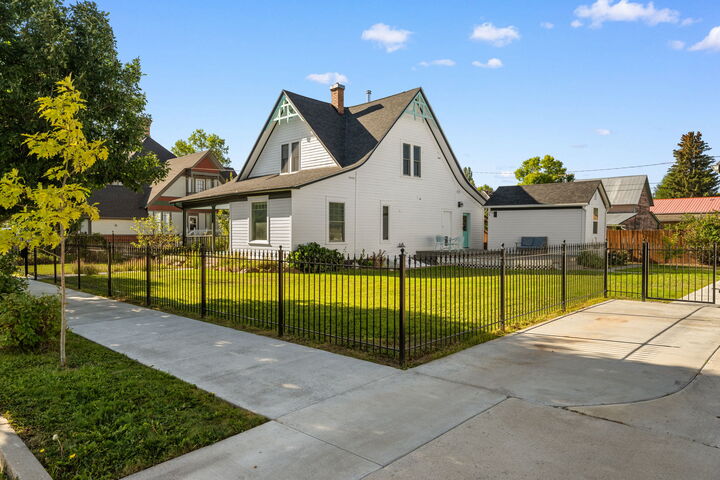 Property Photo:  18 E Reeder Street  MT 59725 