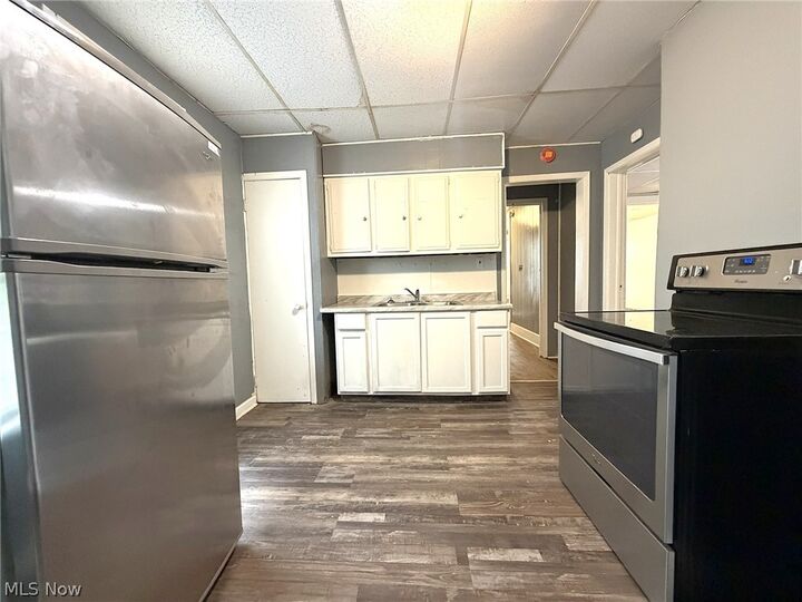 Property Photo:  1583 E 84th Street  OH 44103 
