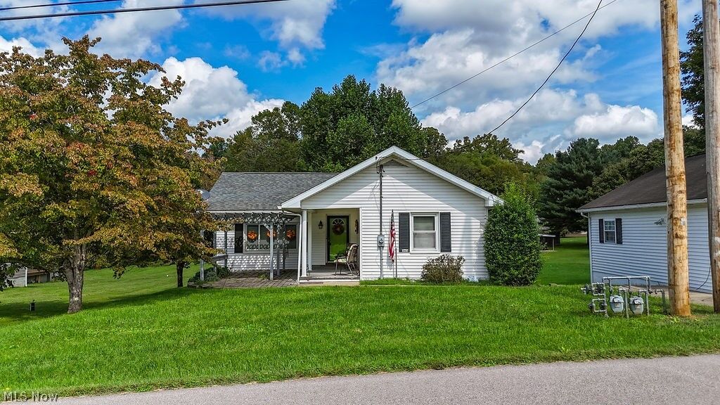 Property Photo: 565 Dana Road OH 45768