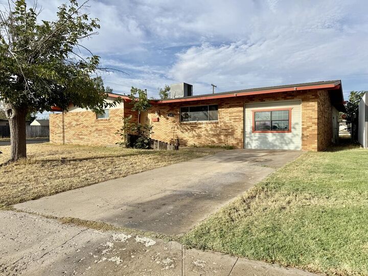 Property Photo:  2601 Verde Ave  TX 79761 