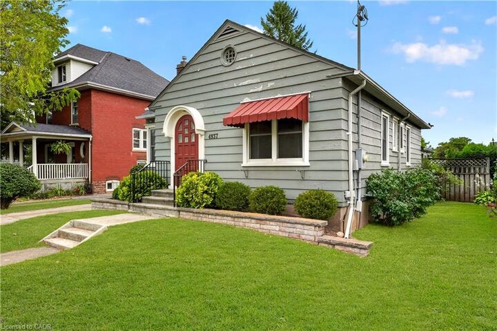 Property Photo:  4937 King Street  ON L0R 1B0 