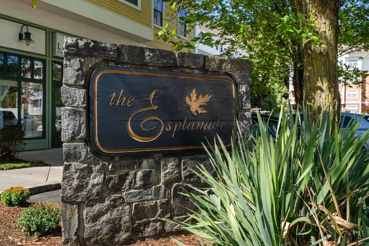 Property Photo:  250 Main Street 402  MA 01749 