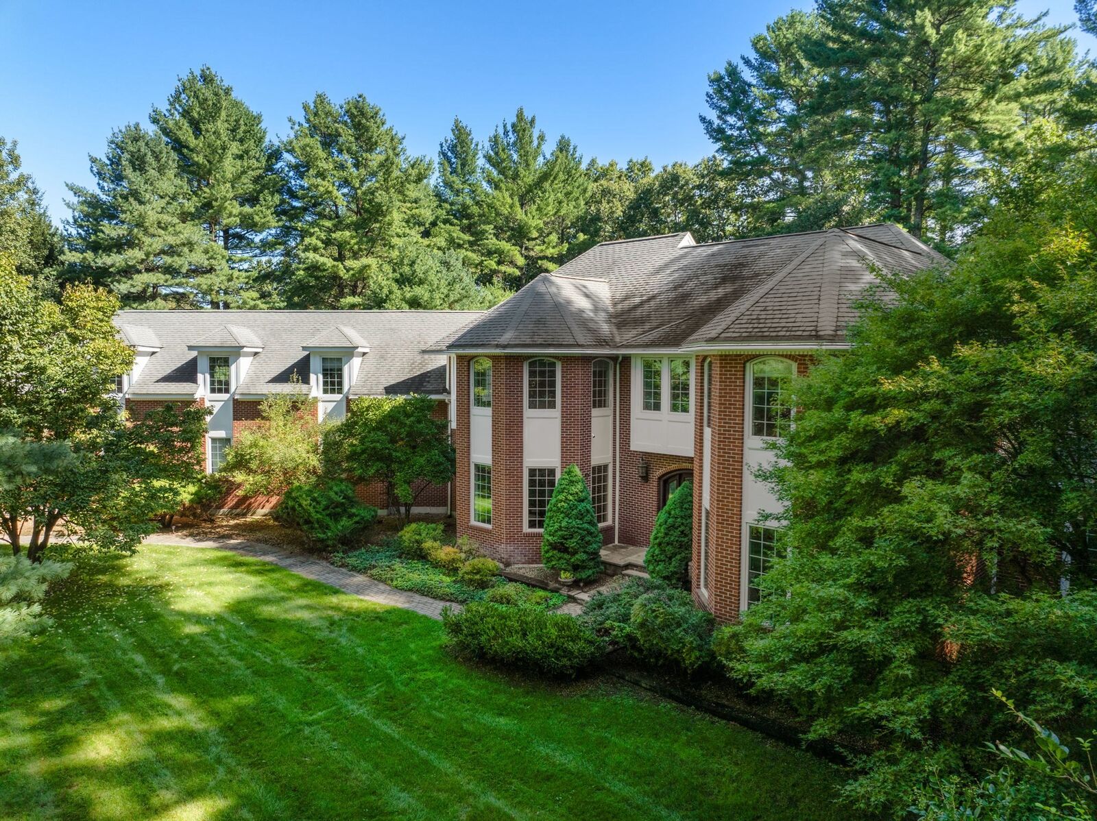 Property Photo: 24 Davis Rd MA 01741