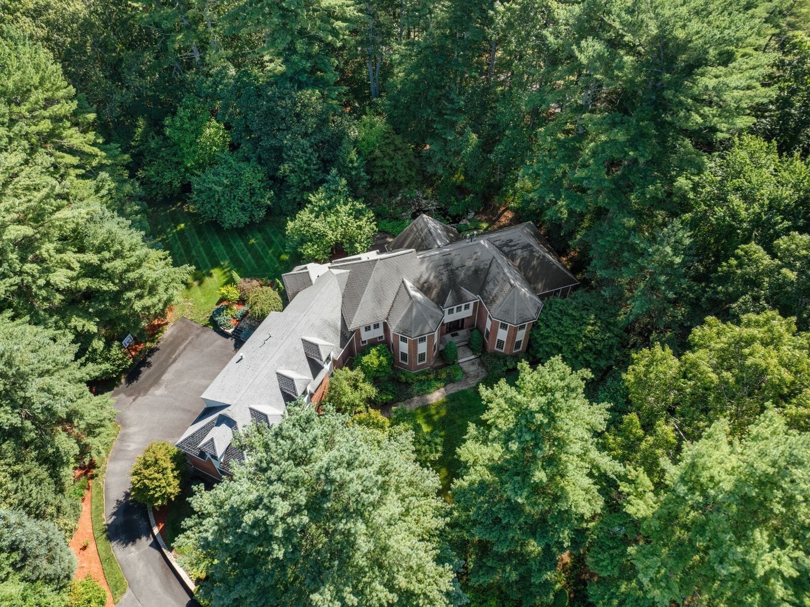 Property Photo:  24 Davis Rd  MA 01741 