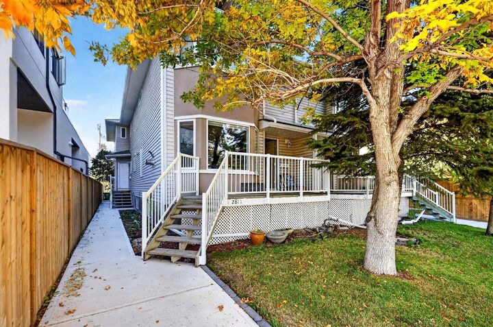Property Photo: 2811 24A Street SW 2 AB T3E 1W1