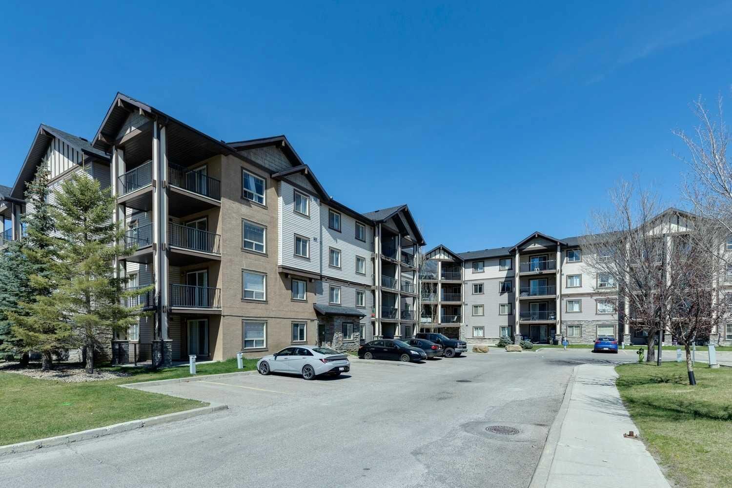 Property Photo:  60 Panatella Street NW 4210  AB T3K 0M1 