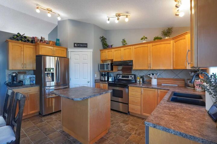 Property Photo:  9830 67 Avenue  AB T8W 2T3 
