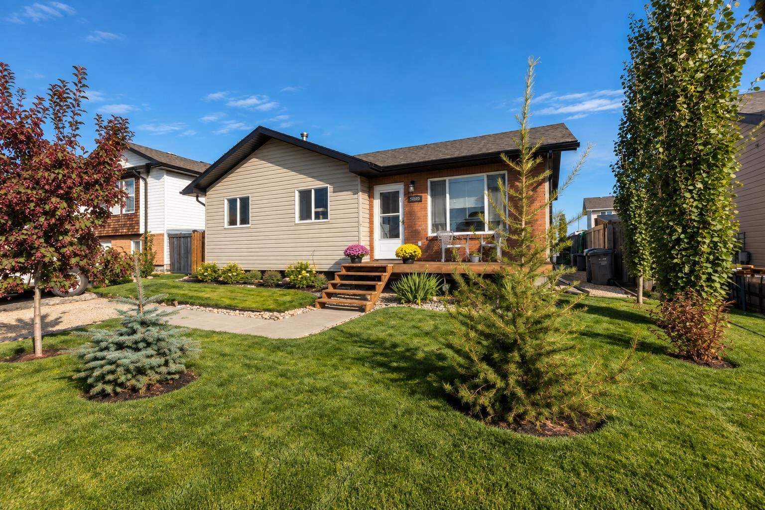 Property Photo:  9328 98 Avenue  AB T0H 3S0 