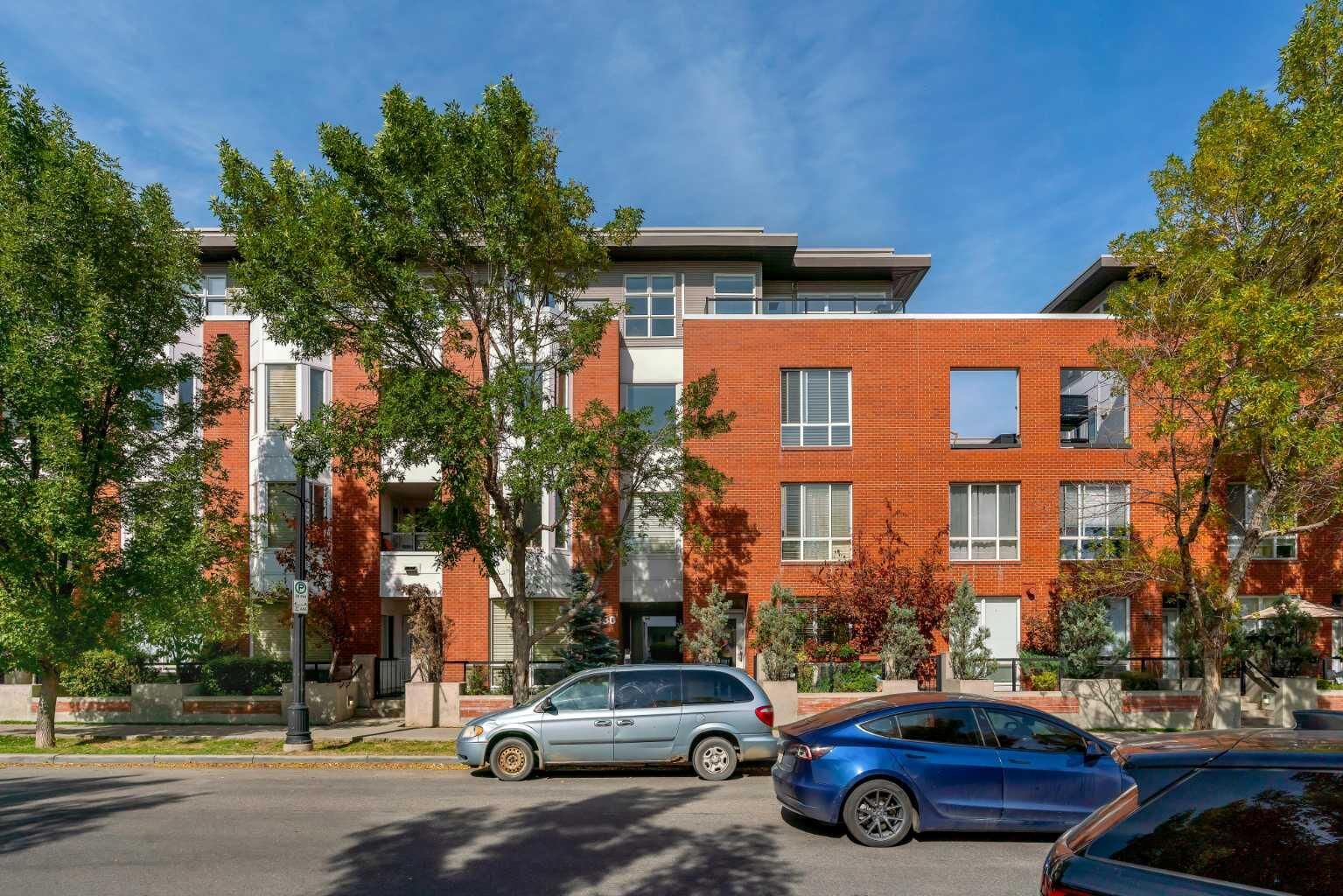Property Photo:  830 Centre Avenue NE 302  AB T2E 9C3 
