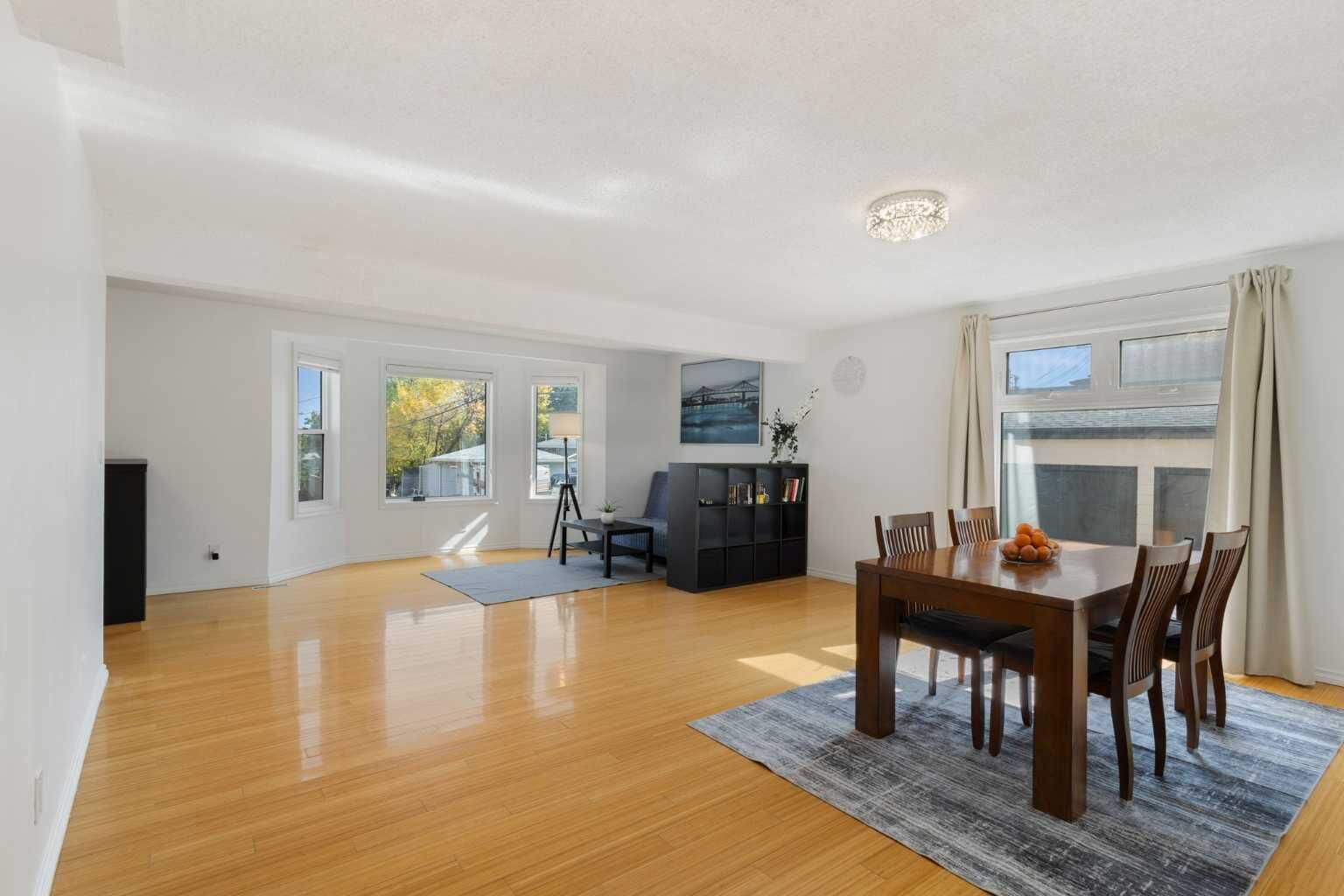 Property Photo:  6907 6 Street SW  AB T2V 5H8 