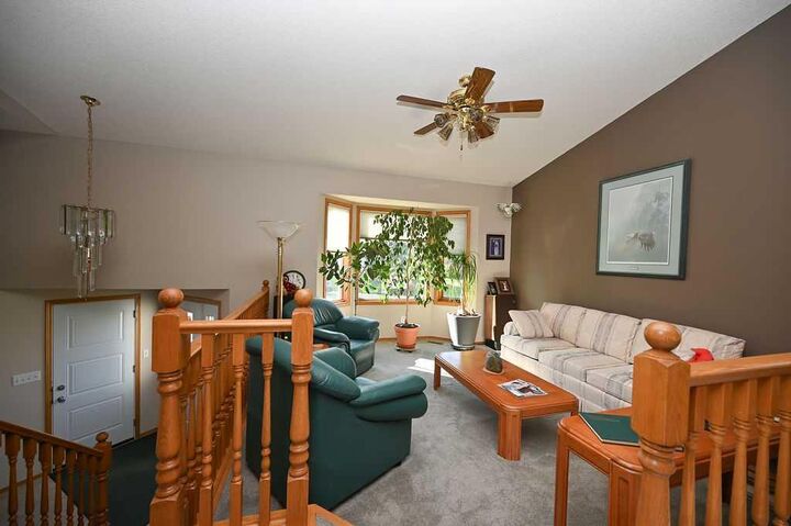 Property Photo:  4016 Hees Drive  AB T9S 1J5 