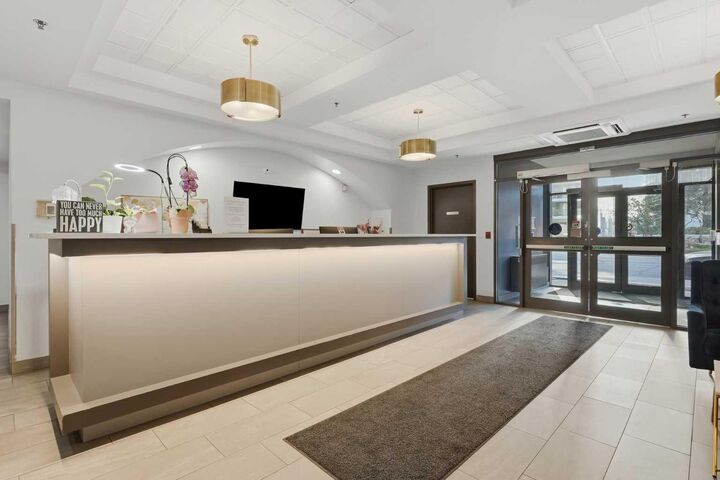 Photo de la propriété:  1111 6 Avenue SW 212  AB T2P 5M5 