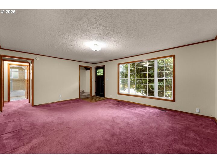 Property Photo:  907 Pioneer St  WA 98642 