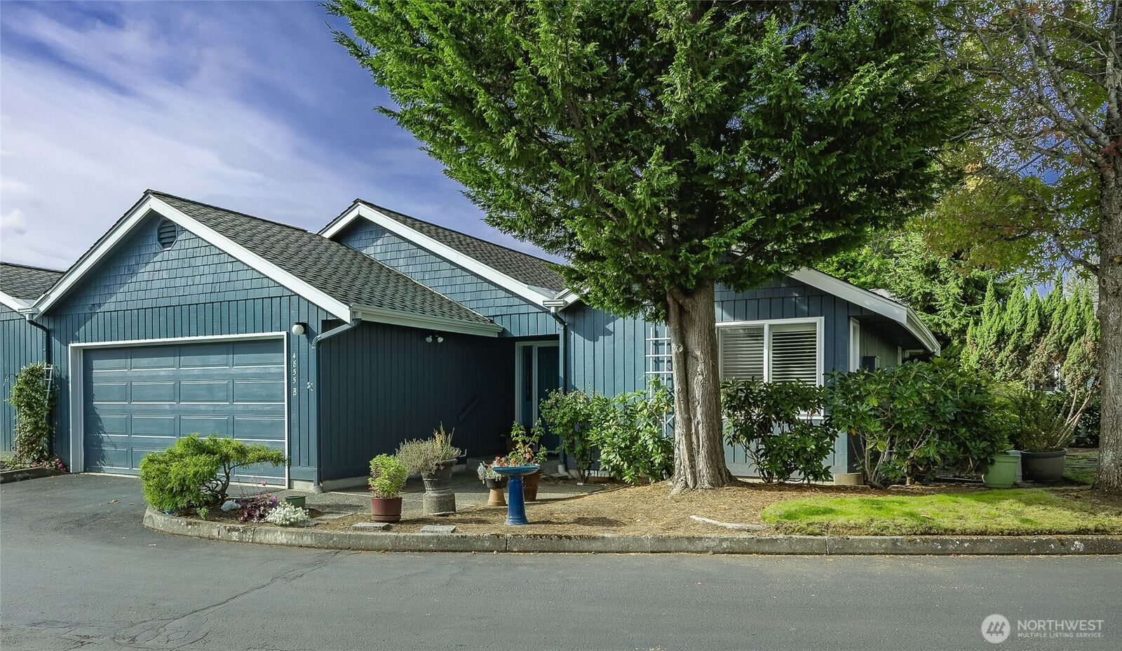 Property Photo:  4855 N Village Lane B  WA 98226 