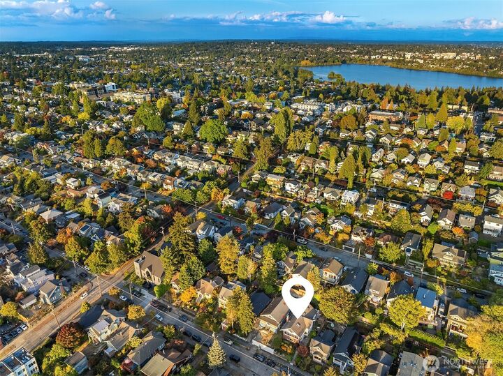 Property Photo:  6220  2nd Avenue NW  WA 98107 