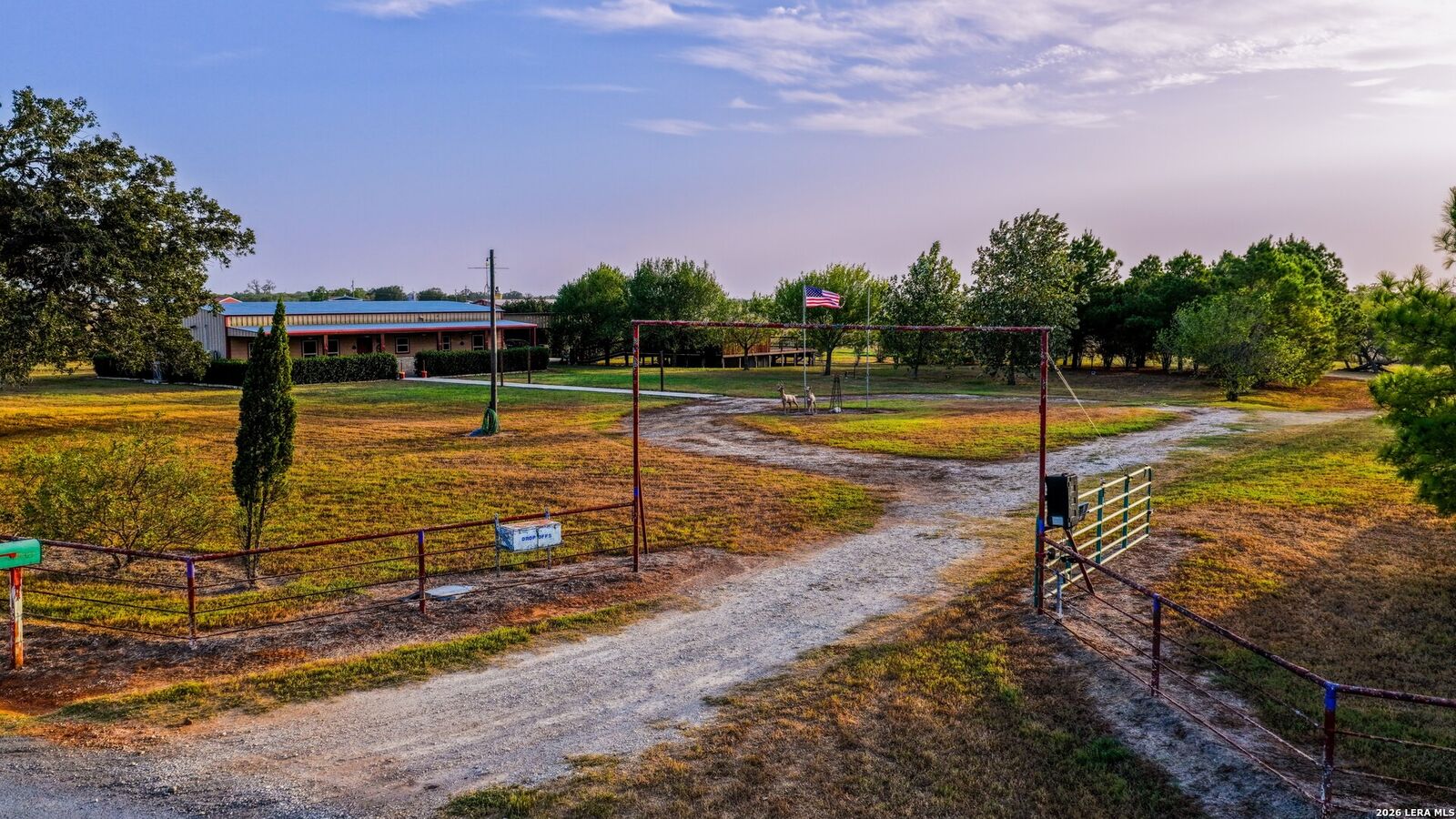 Property Photo:  331 County Road 423  TX 78160 