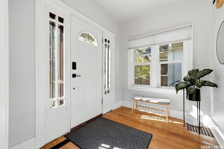 Property Photo:  363 Leopold Crescent  SK S4T 6N8 